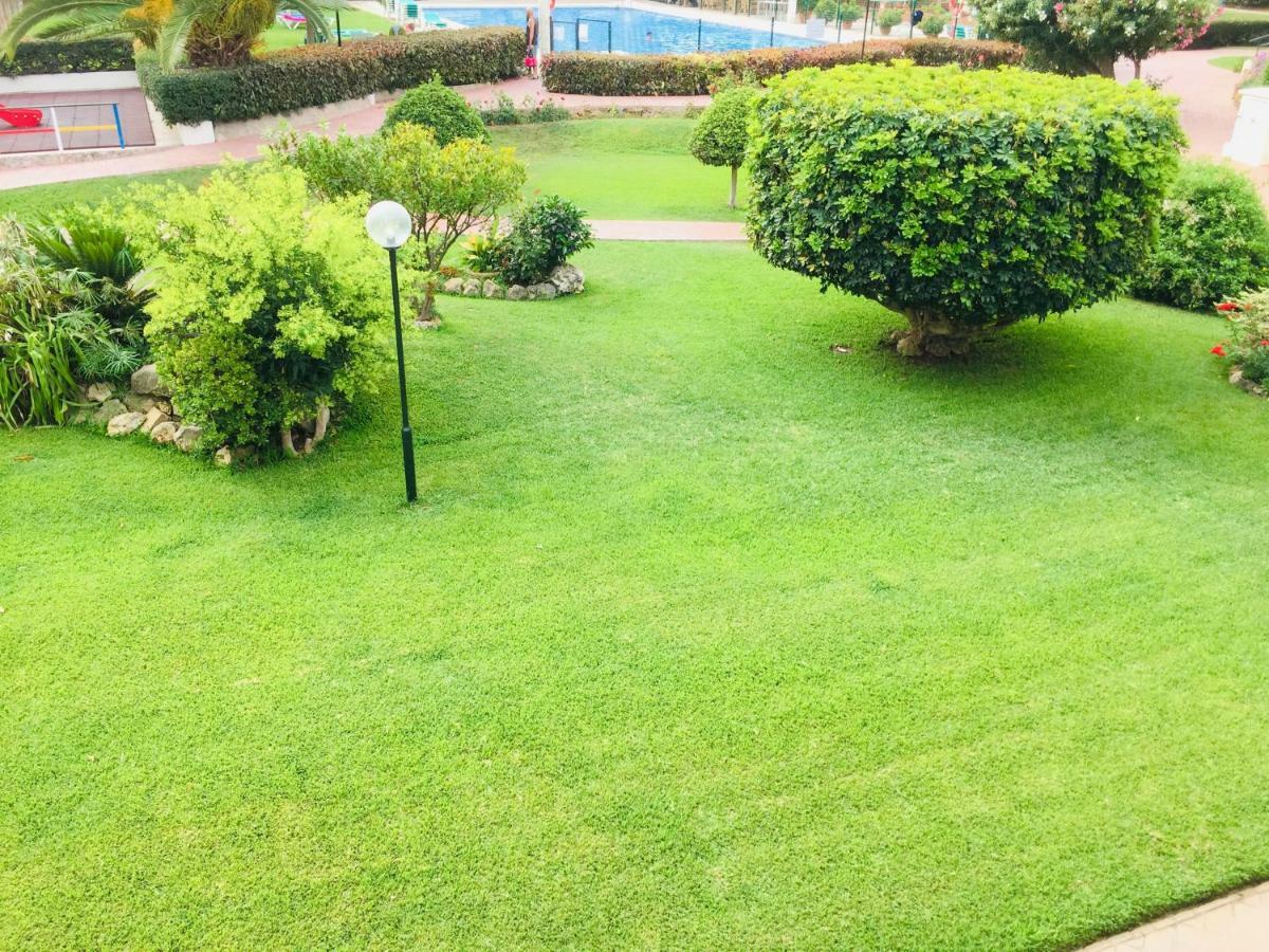 Carihuela Palace Beach Apartment Torremolinos Ngoại thất bức ảnh
